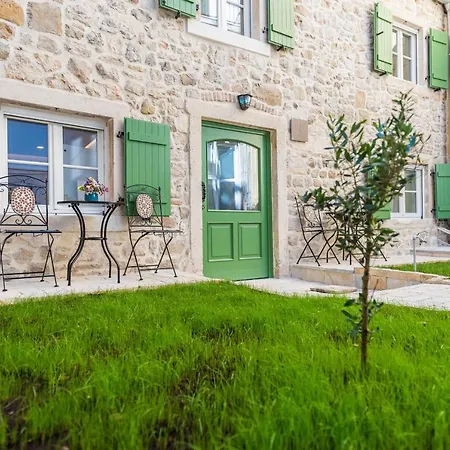 10 Heritage Apartamento Zadar