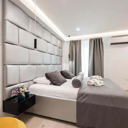 10 Heritage Apartamento Zadar